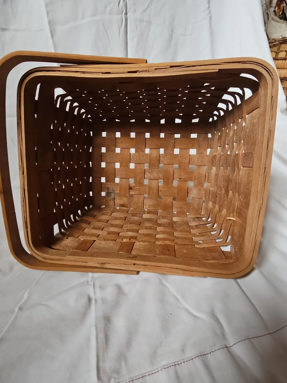 Woven Natural Brown Picnic Basket with Handle